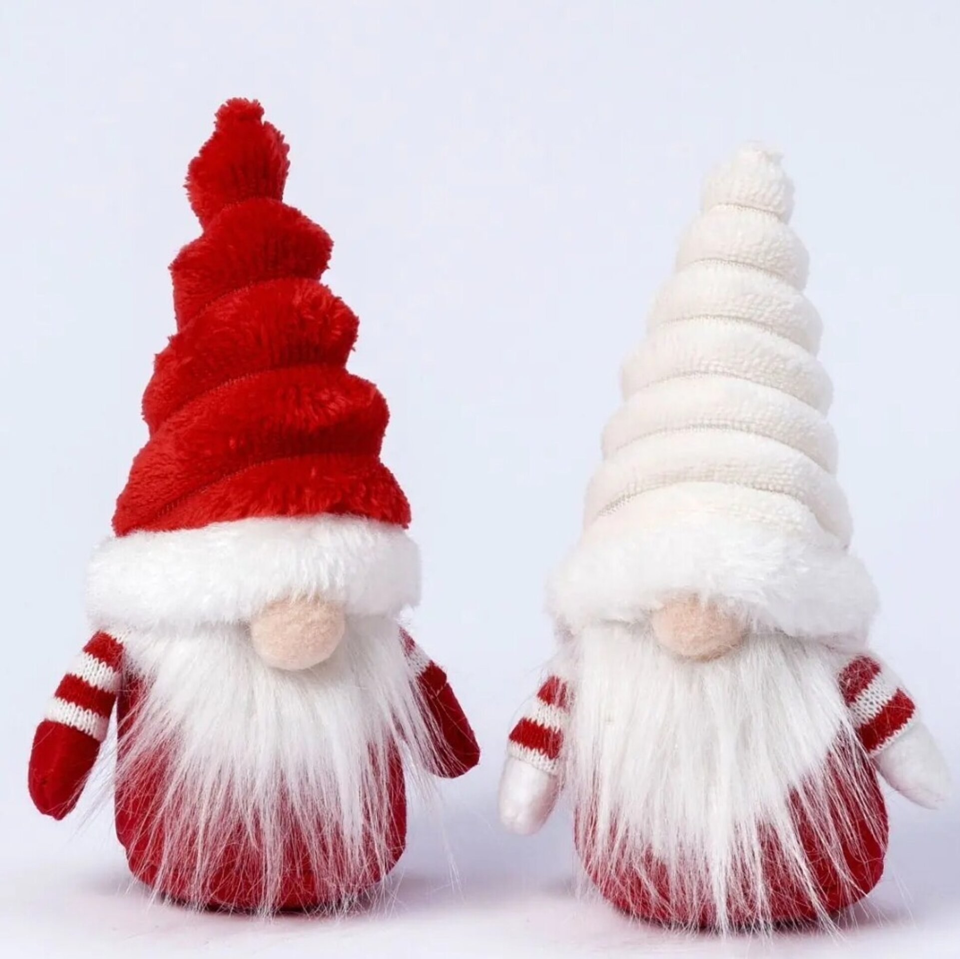 Gnomo gorro rojo y blanco, 16 cm. surtido 2.30 € min.2 - 2