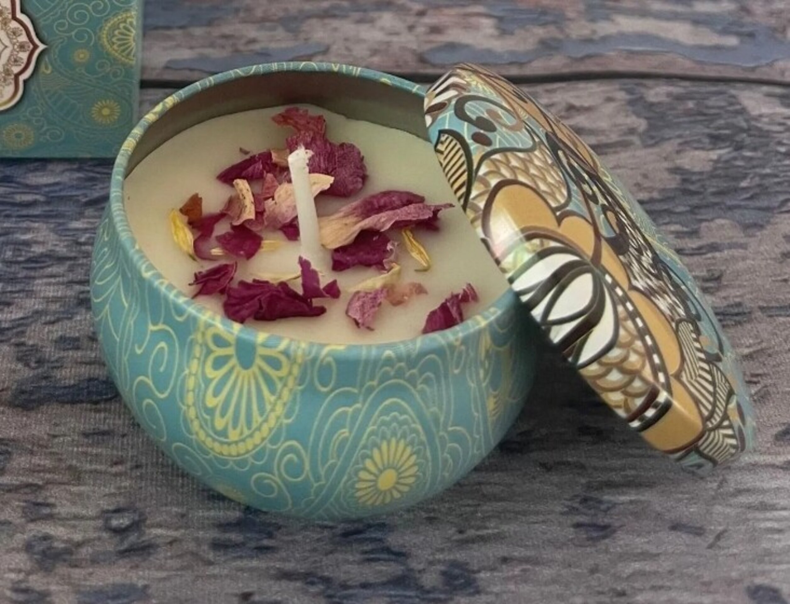 Vela aromática con flores secas y cajita - 2