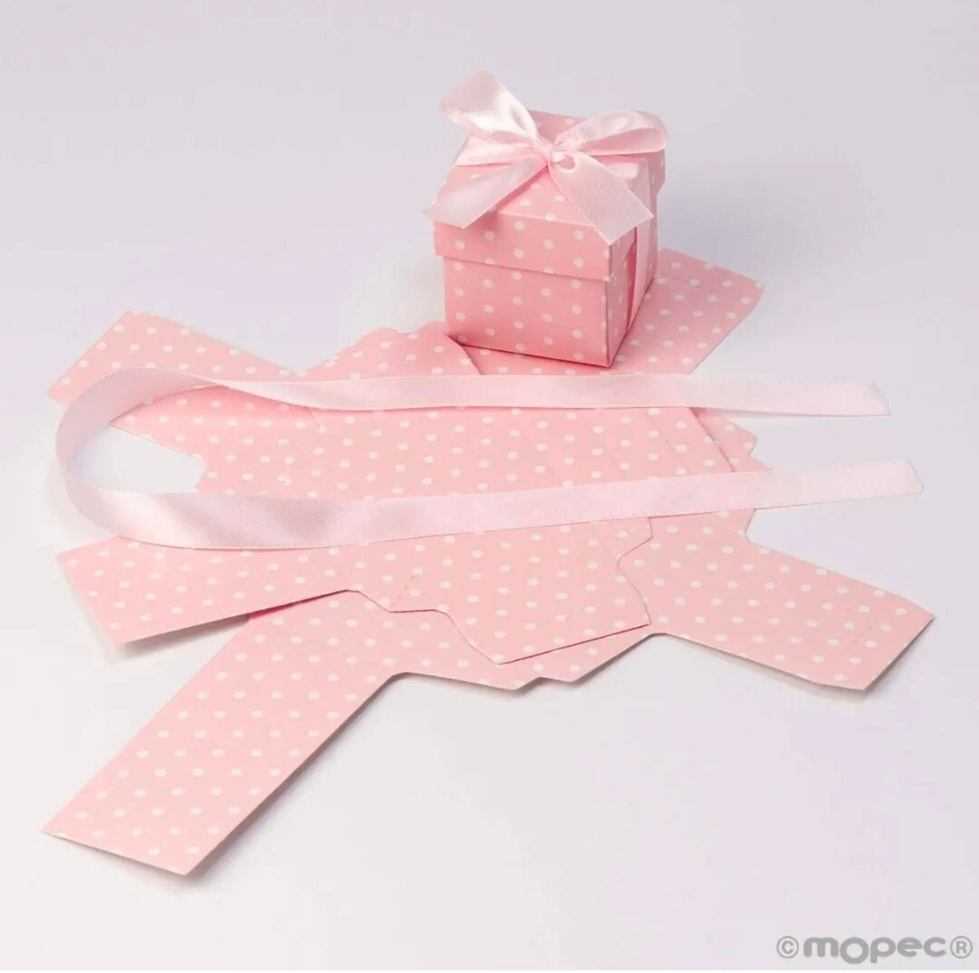 Cajita rosa con topos blancos 0.95€ min 25 - 2