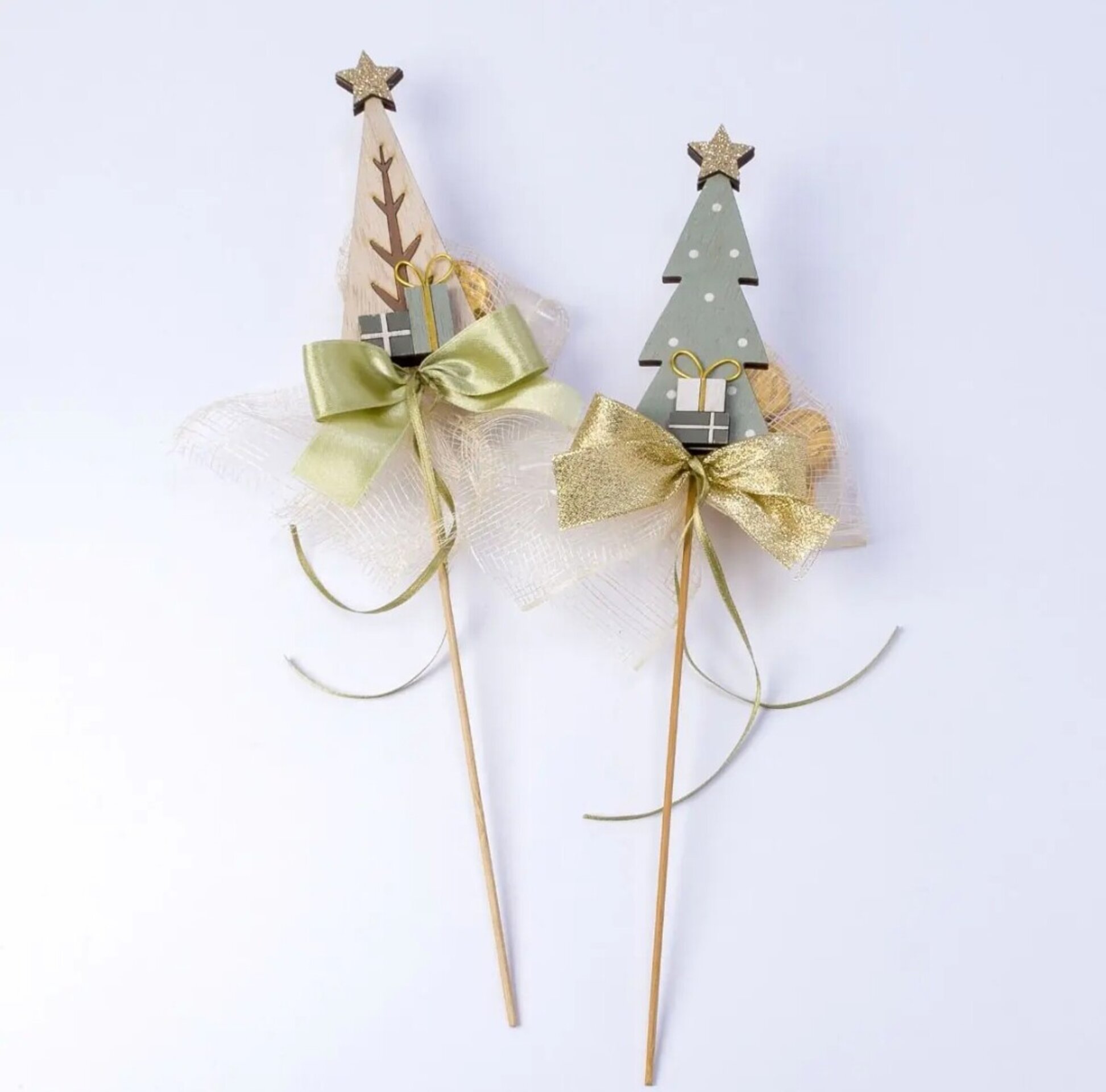 Pic madera árbol regalos/estrella 3 bombones MIN 4 UD 3.50€ - 2