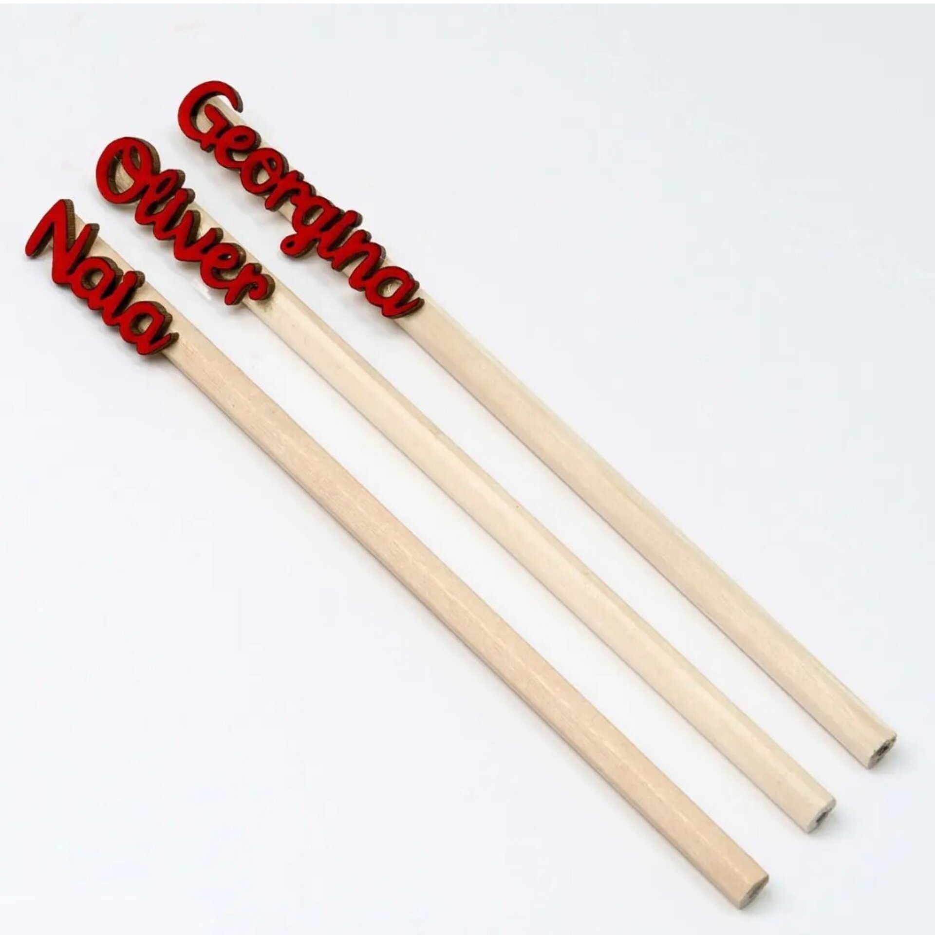 Lápiz hexagonal madera personalizado rojo en relieve min.12 - 2