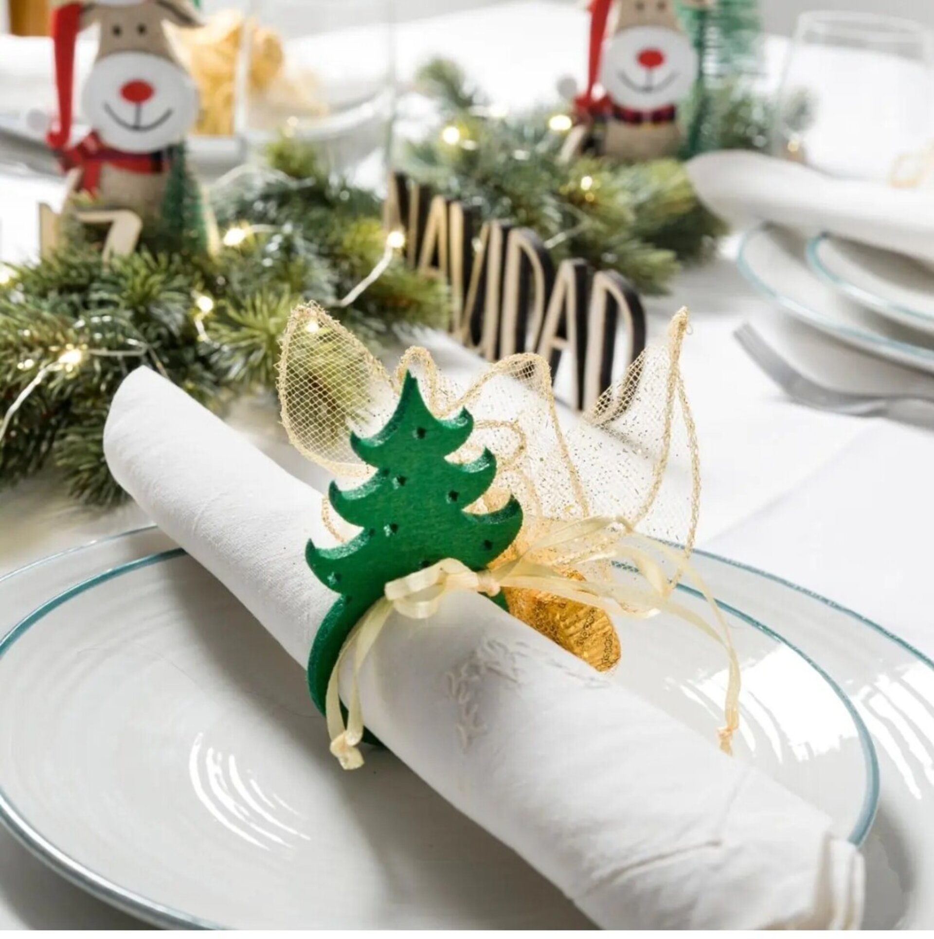 Reno fieltro base de madera árbol, regalo y 2 bombones - 2