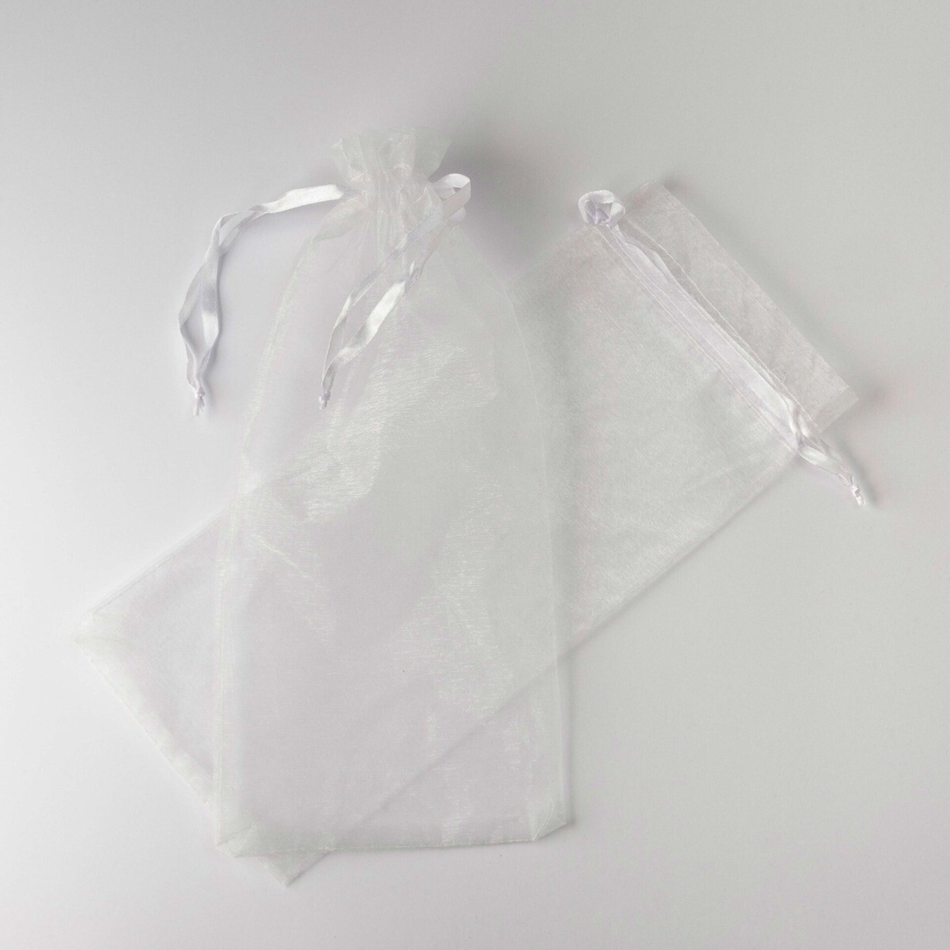 bolsa organdí blanca min 25 precio ud 1,10€ - 1